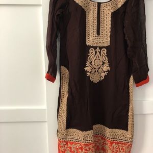 NWOT! Wedding/Diwali? Beautiful embroidered kurta